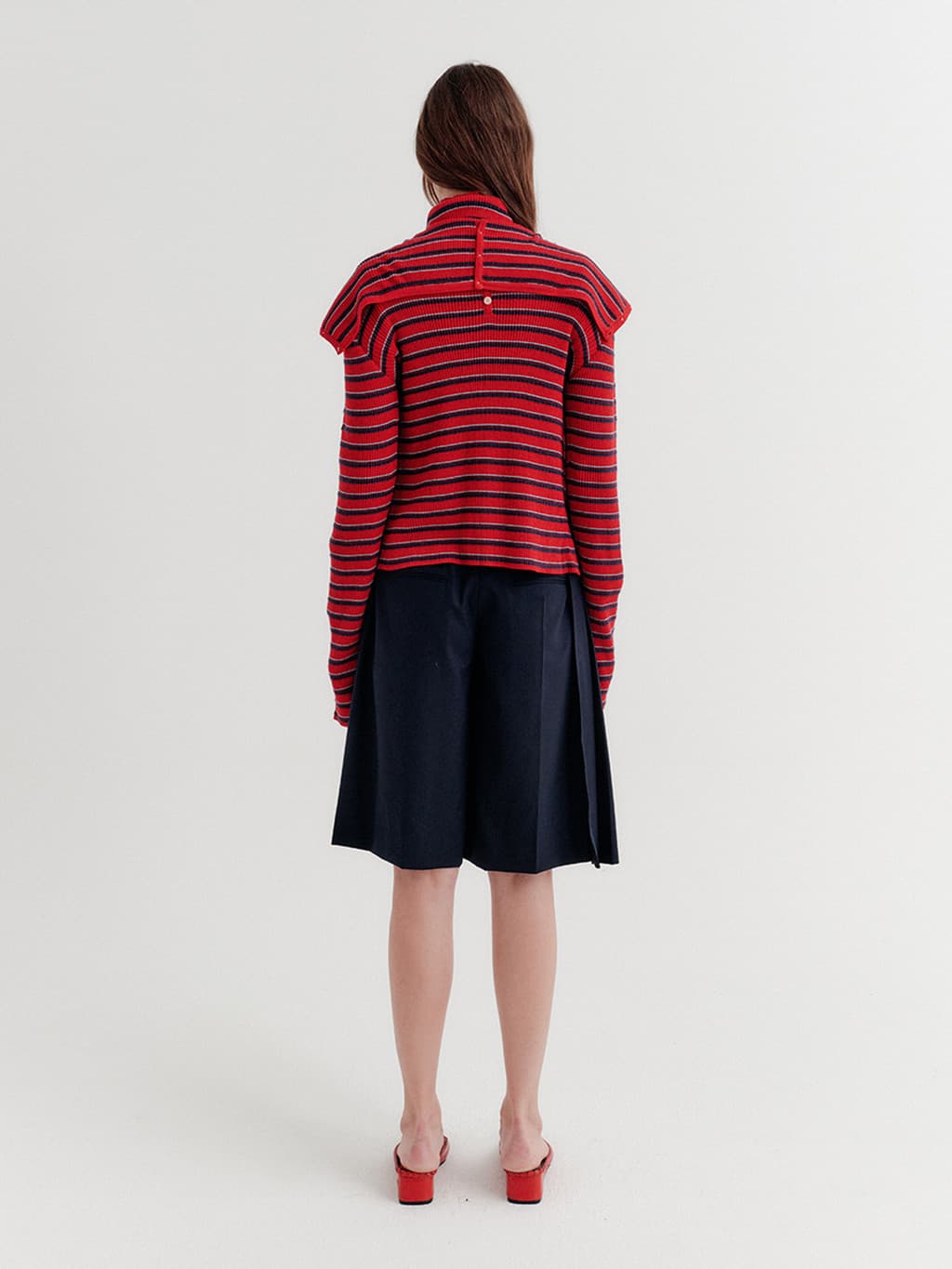 Multi Way Button Cardigan - Red — vue 5