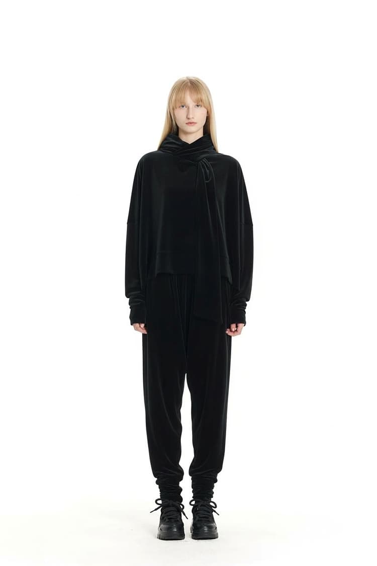 GDeL Velvet Wide Tie Hoodie (Black)