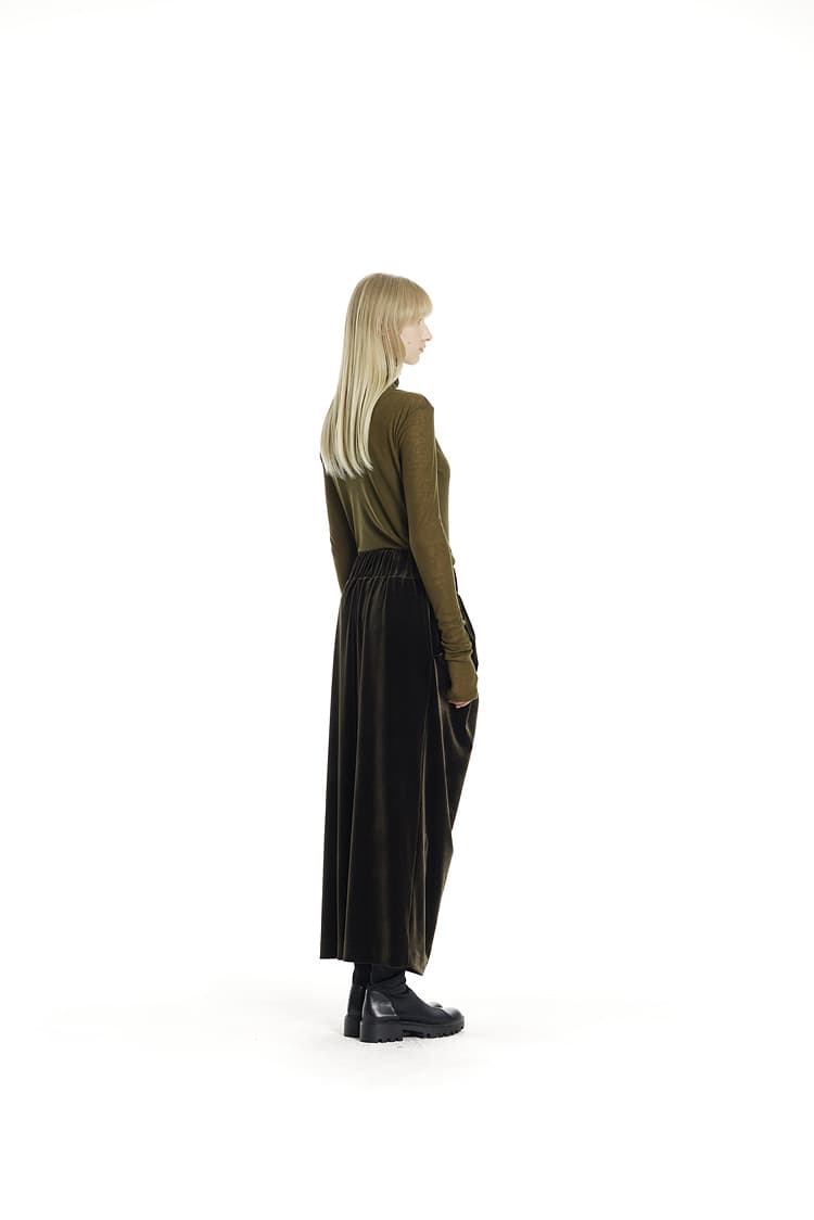 GDeL Asymmetric Pocket Velvet Skirt (Khaki) — vue 7