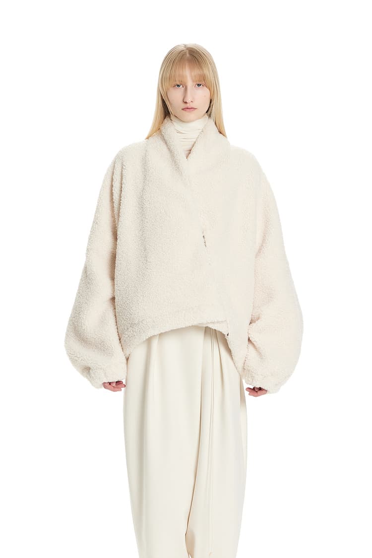 GDeL Mini Boucle Diagonal Zip-Up Cardigan (Cream)