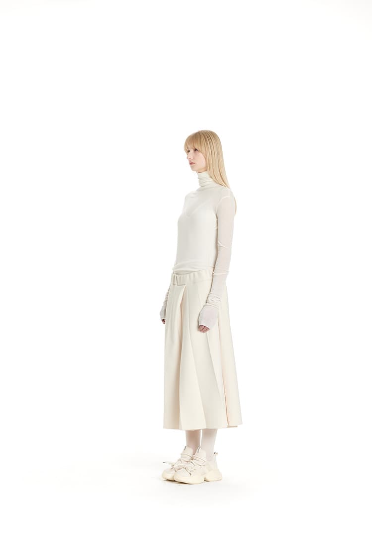 GDeL Slim Turtleneck Top (Ivory) — vue 5