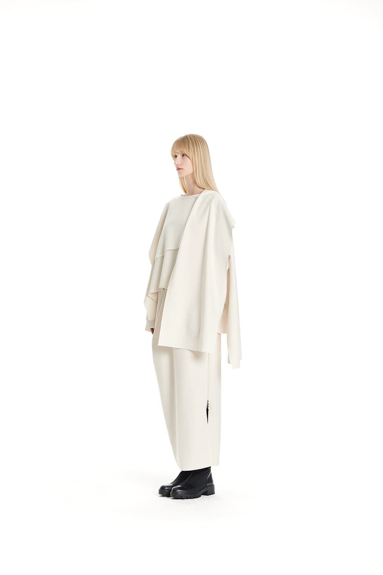 GDeL Less Line Cape Wide Top (Cream) — vue 4