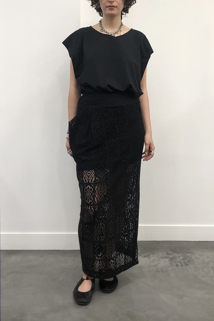 GDeL Square Pattern Lace Skirt (Black) — vue 4