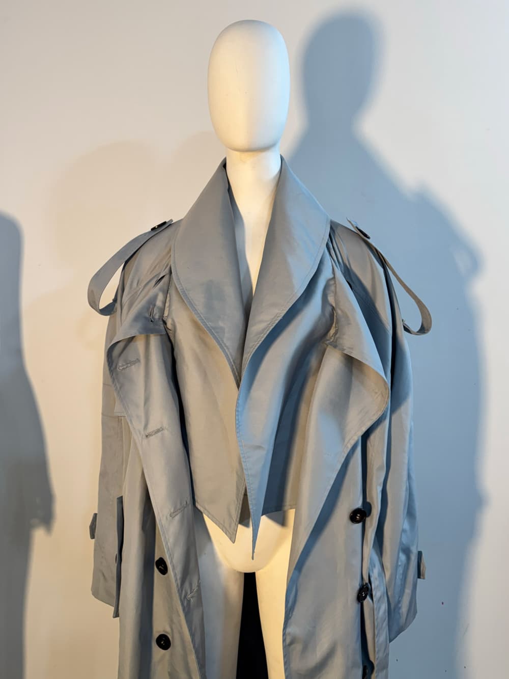 Convertible Raglan Oversized Trench Coat — vue 16
