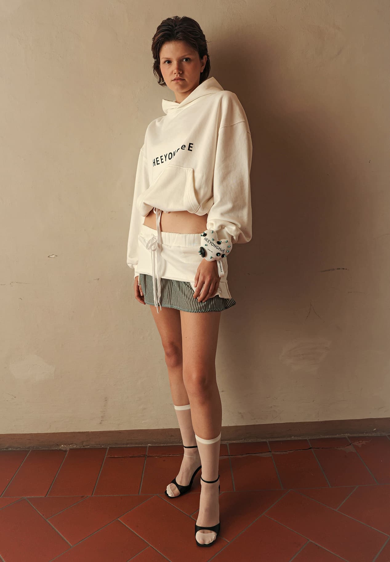 Ease Drawstring Hoodie — vue 5