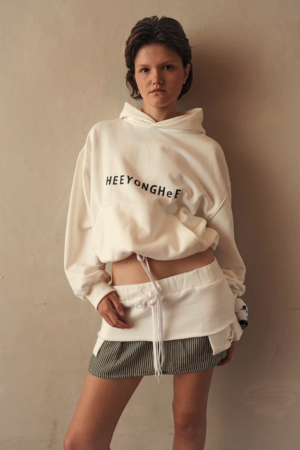 Ease Drawstring Hoodie — vue 10