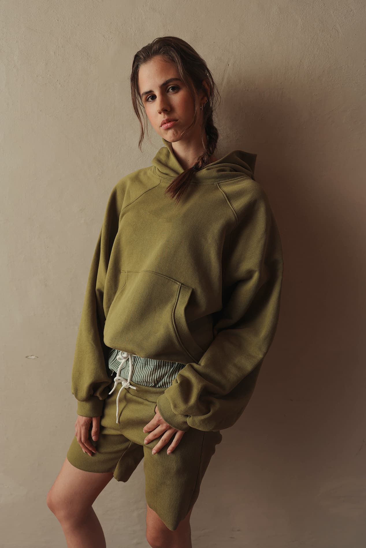 Oversized Raglan Drawstring Hoodie — vue 5