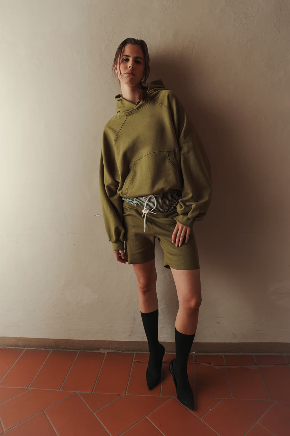Oversized Raglan Drawstring Hoodie — vue 10