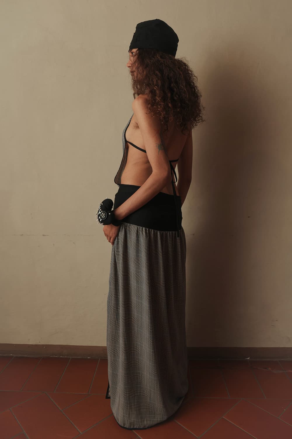 Draped Check Halter Dress — vue 5
