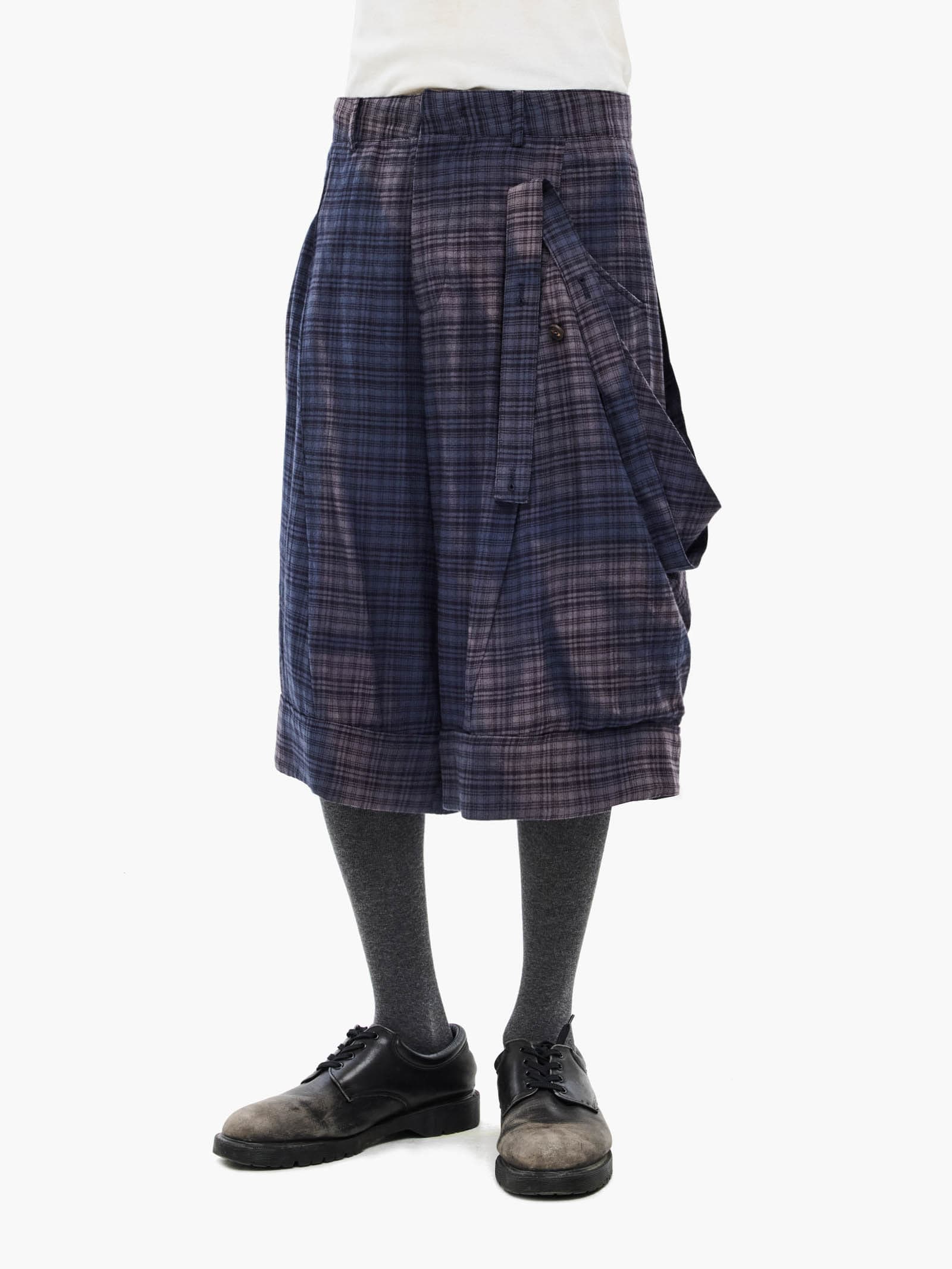 Sun-Bleached Layered Strap Half Trousers - Navy — vue 3