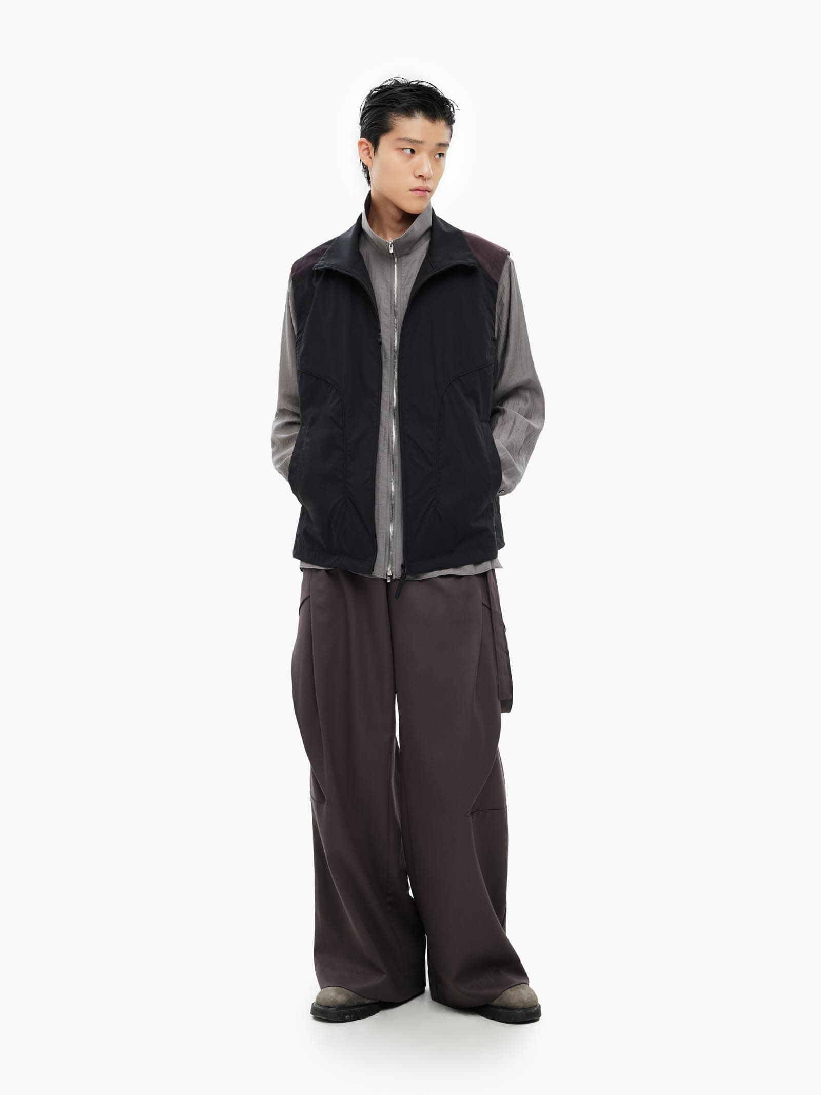 Sun-Bleached Work Vest - Black — vue 2