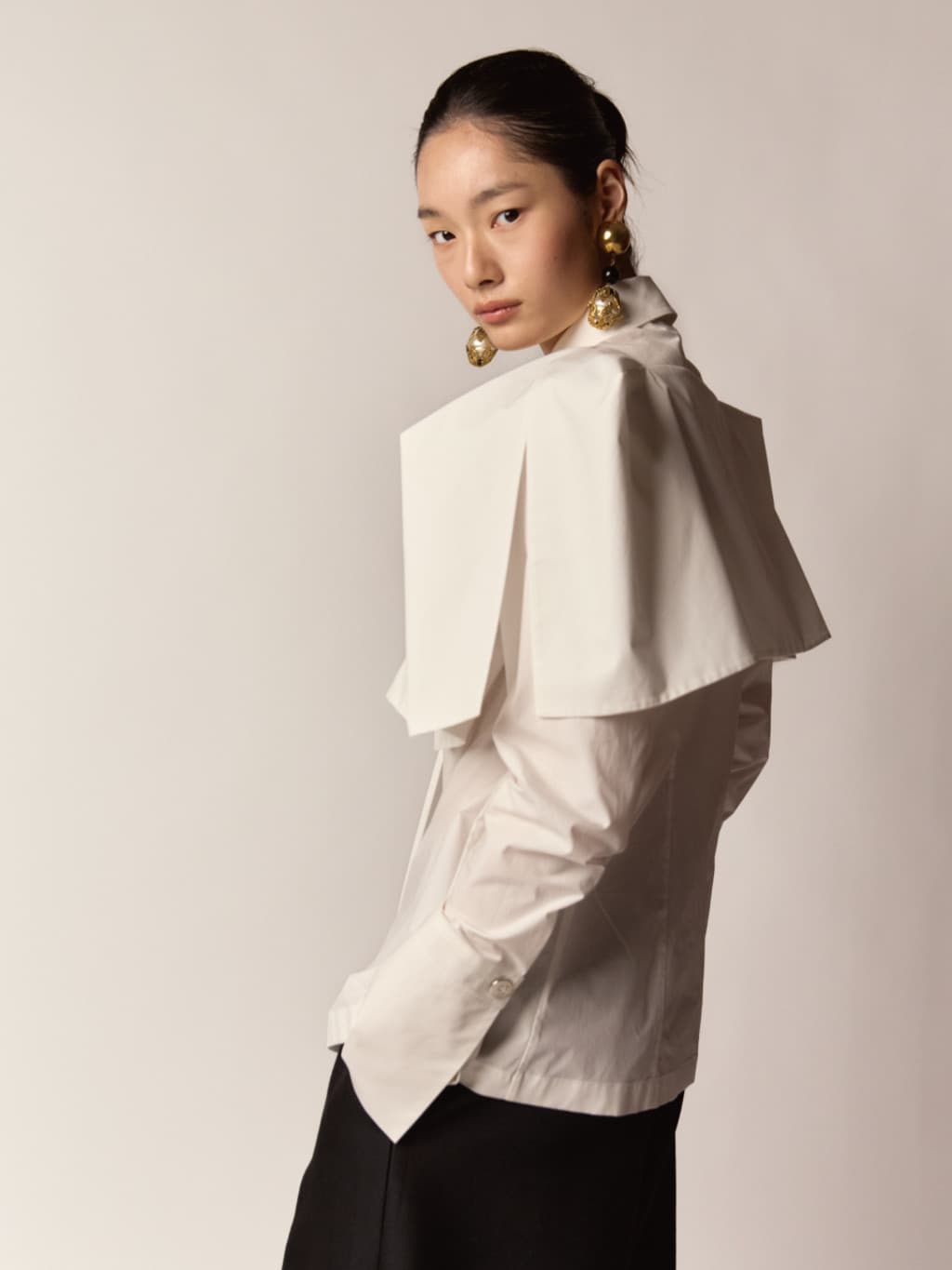 Kiwa CM Cape Shirts - White — vue 4