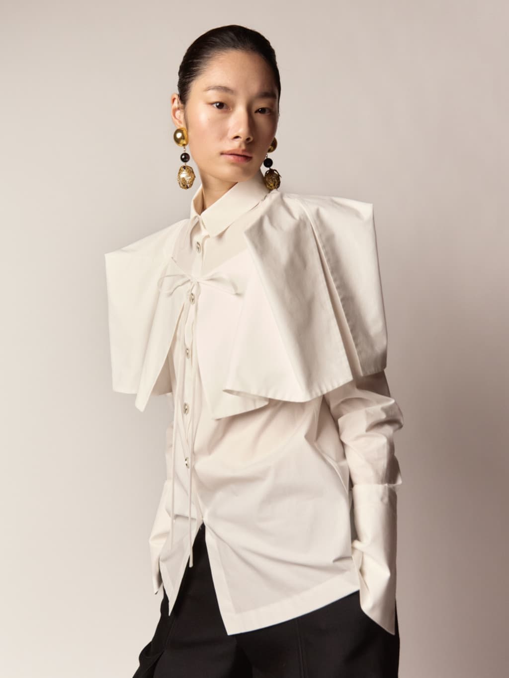 Kiwa CM Cape Shirts - White — vue 7