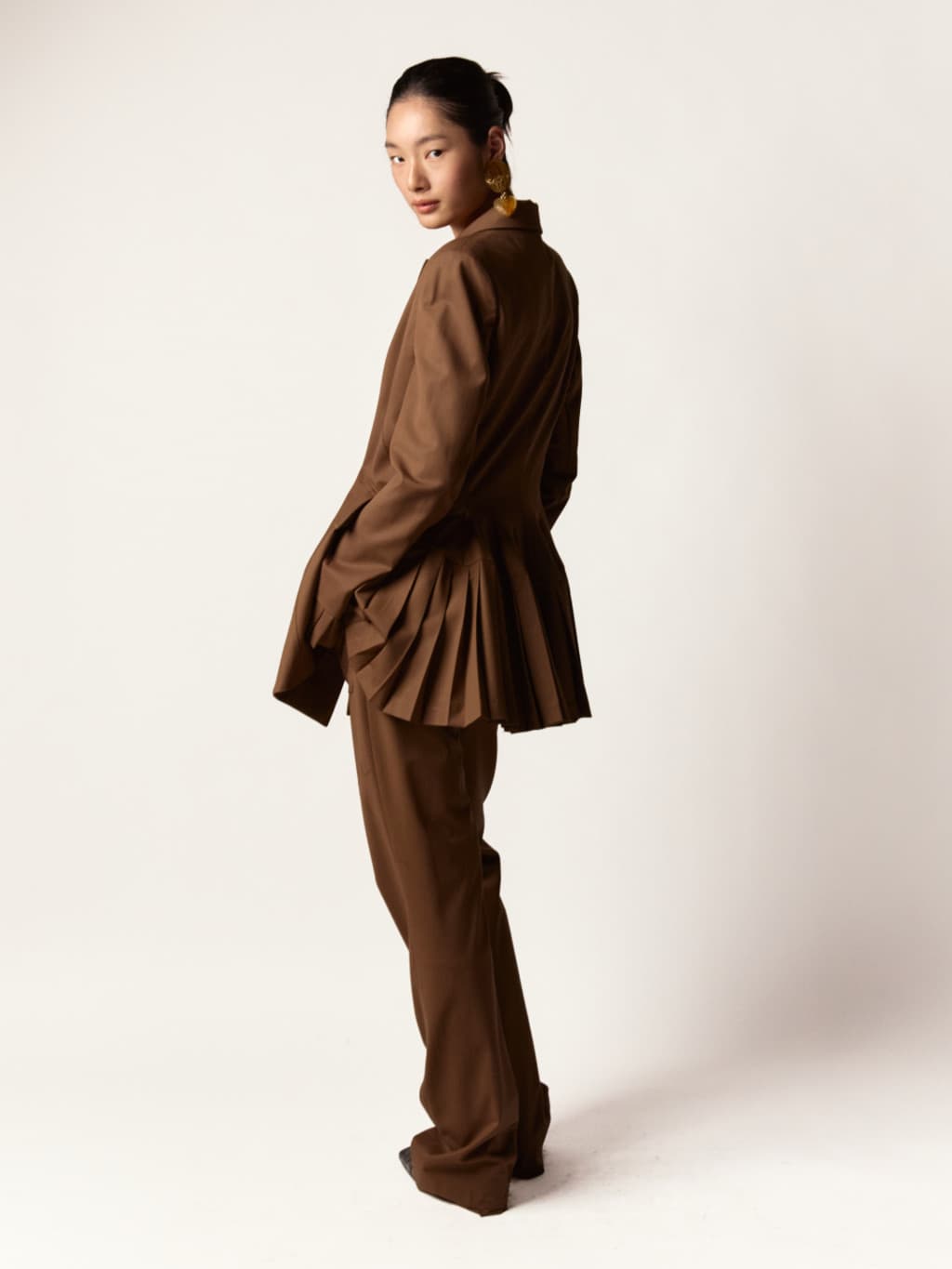 SJ Pleated SK Jacket - Brown — vue 2