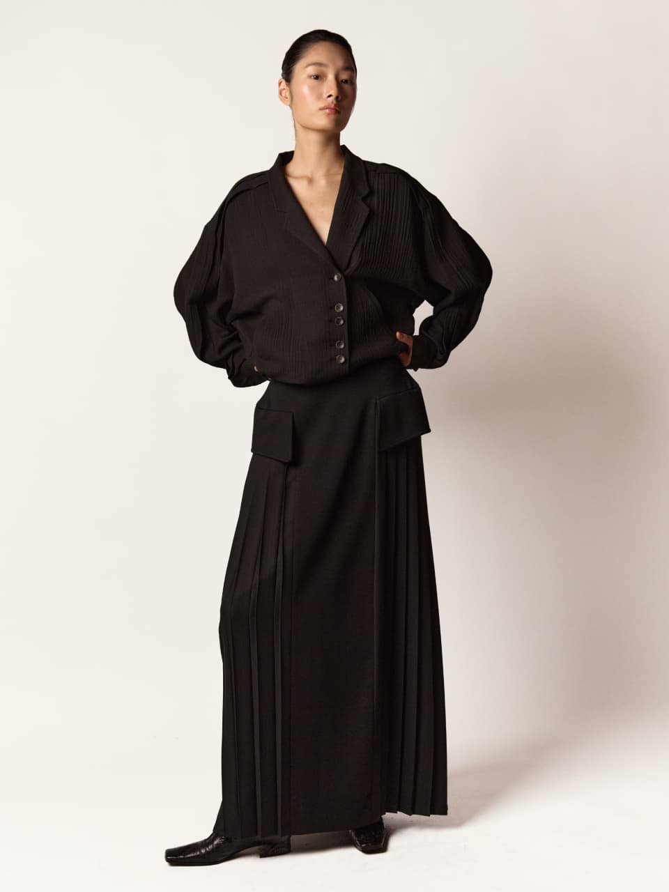Relaxed Column Jacket - Black