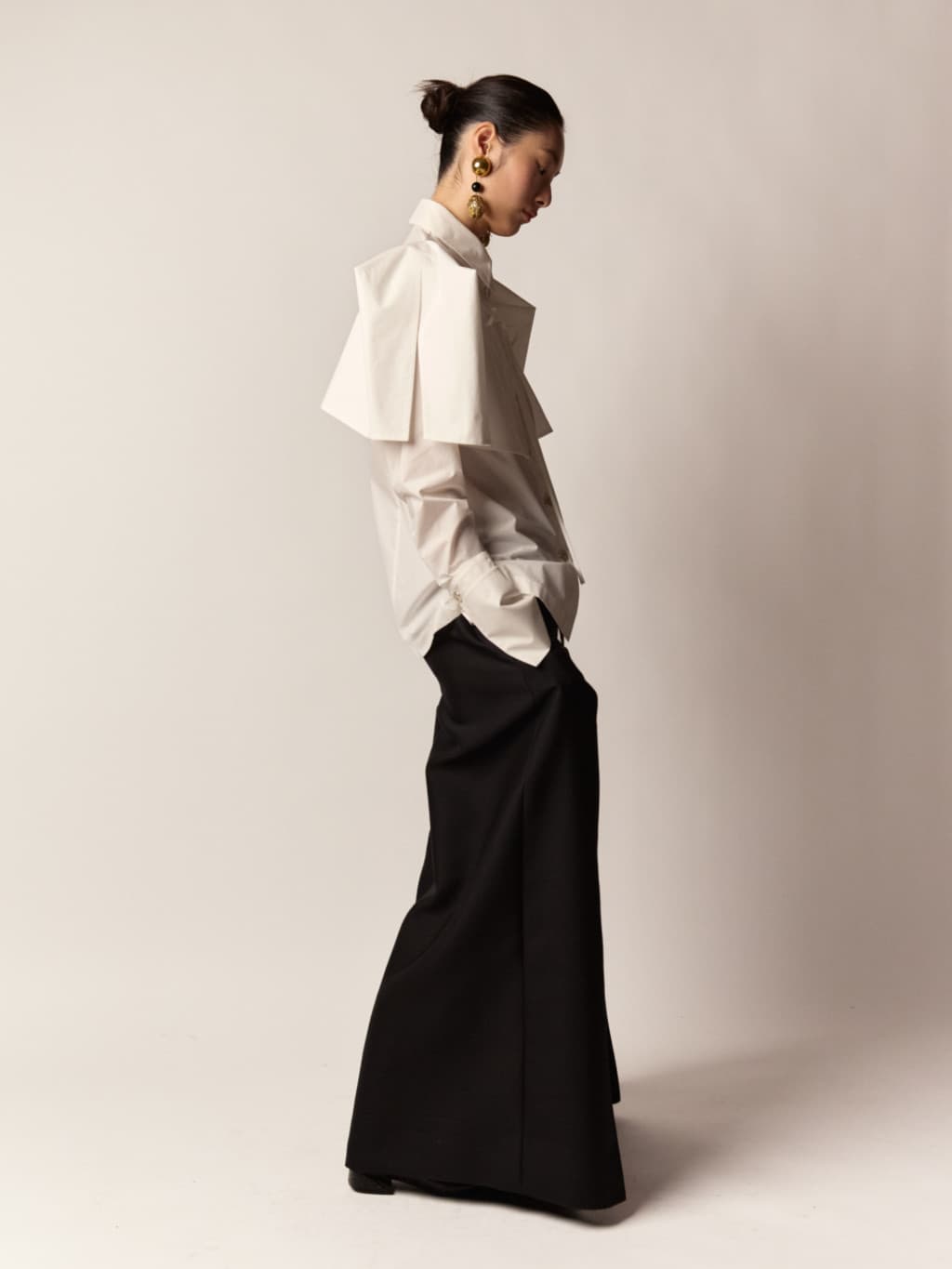 Kiwa Signature Tuck Pants - Black — vue 6