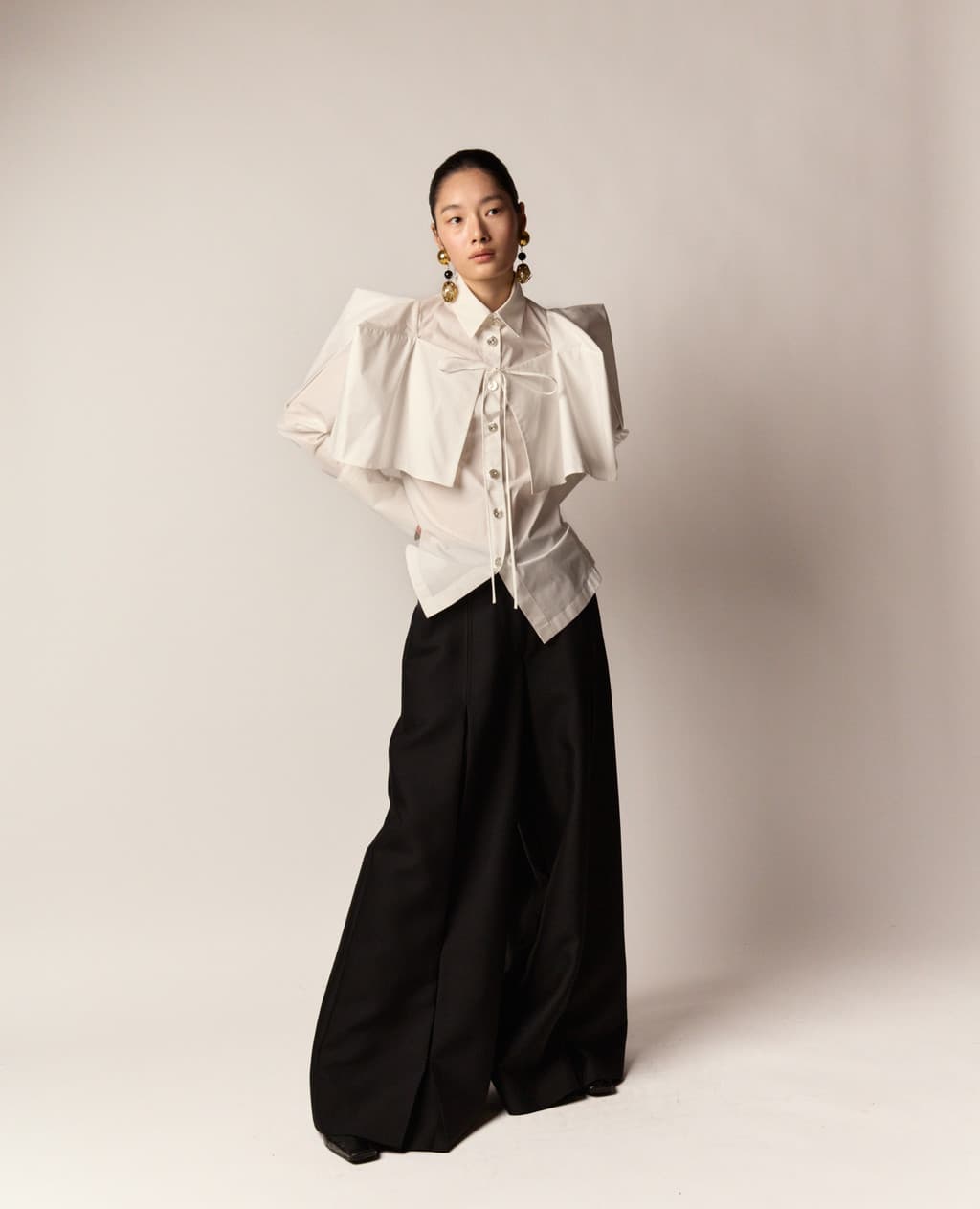 Kiwa Signature Tuck Pants - Black — vue 1