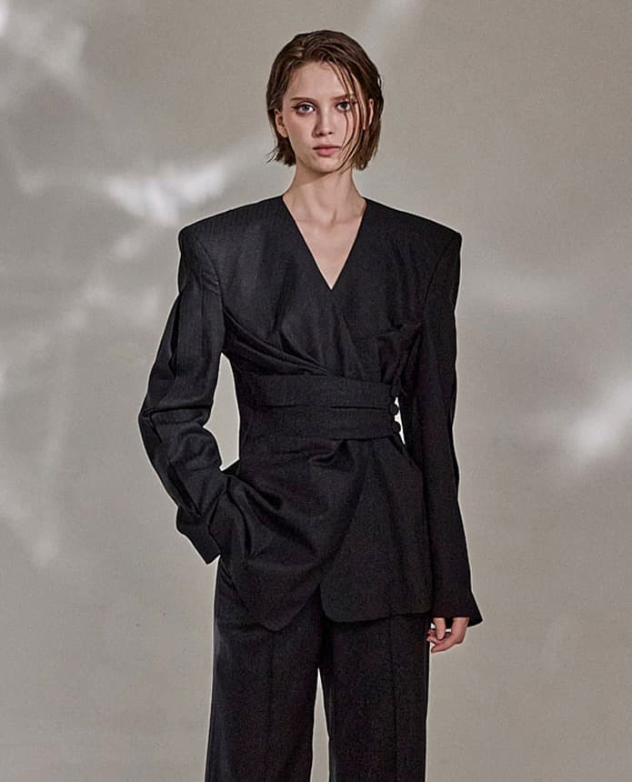 Polyester Tailored Jacket (Black) — KSH42O2JK004