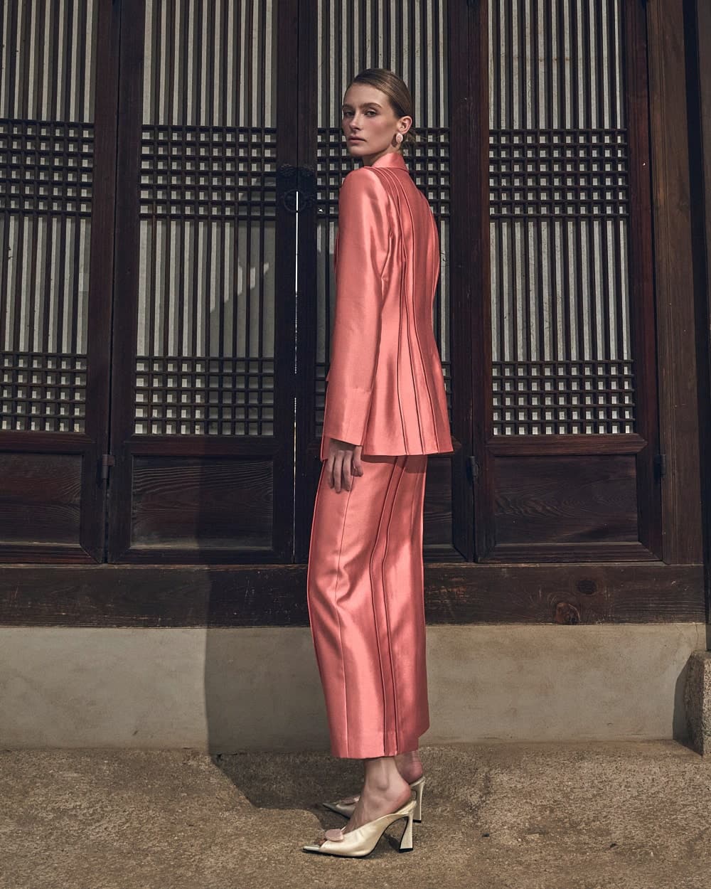 Ensemble veste et jupe en laine et soie — vue 5