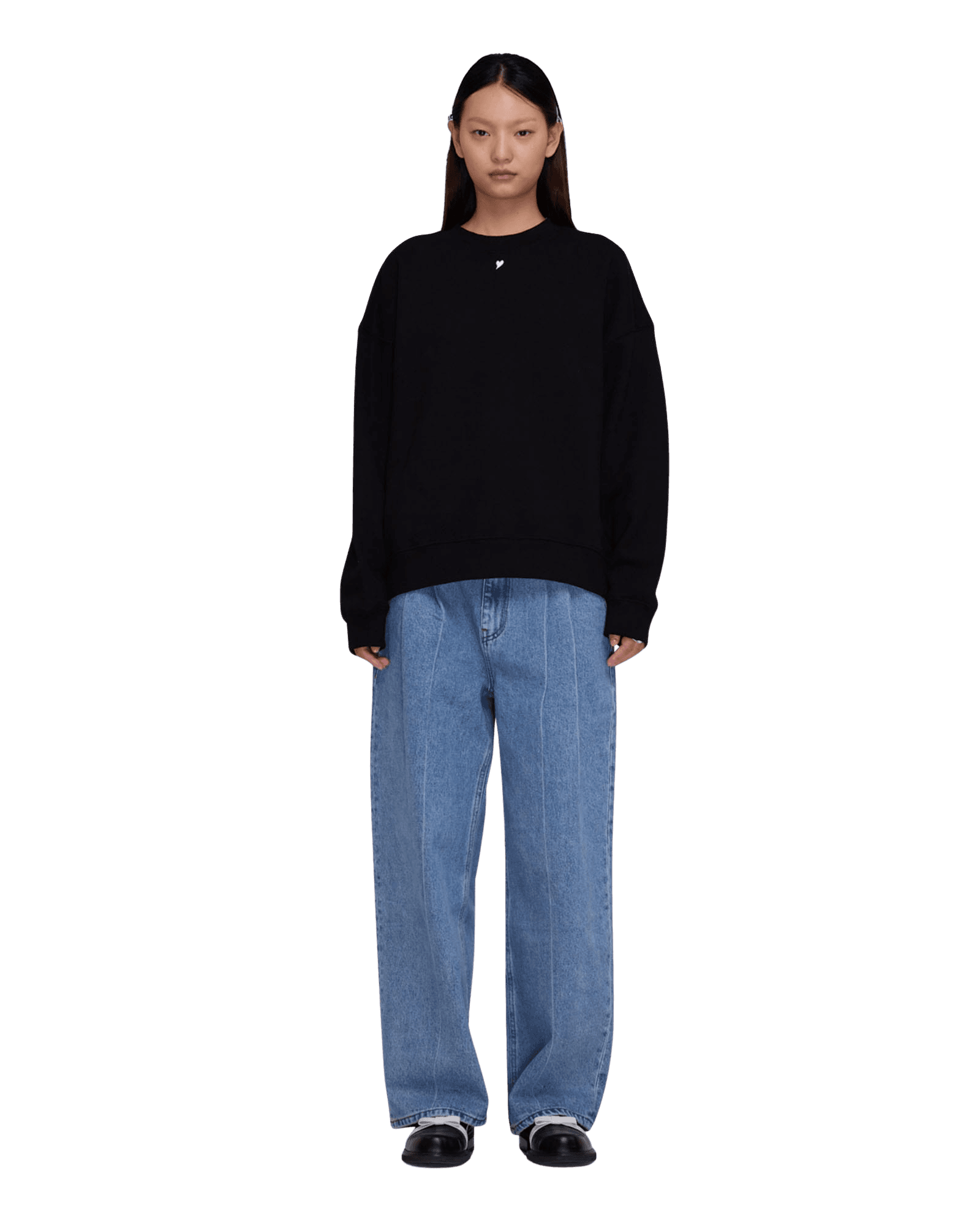 Heart Embroidered Sweatshirt (Black)