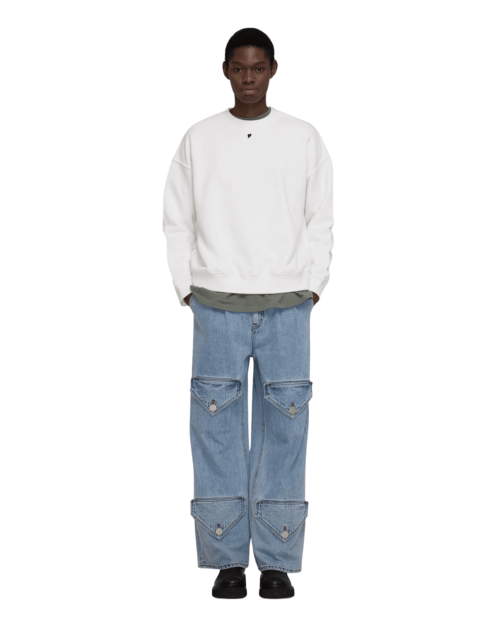 Heart Embroidered Sweatshirt (White) — vue 1