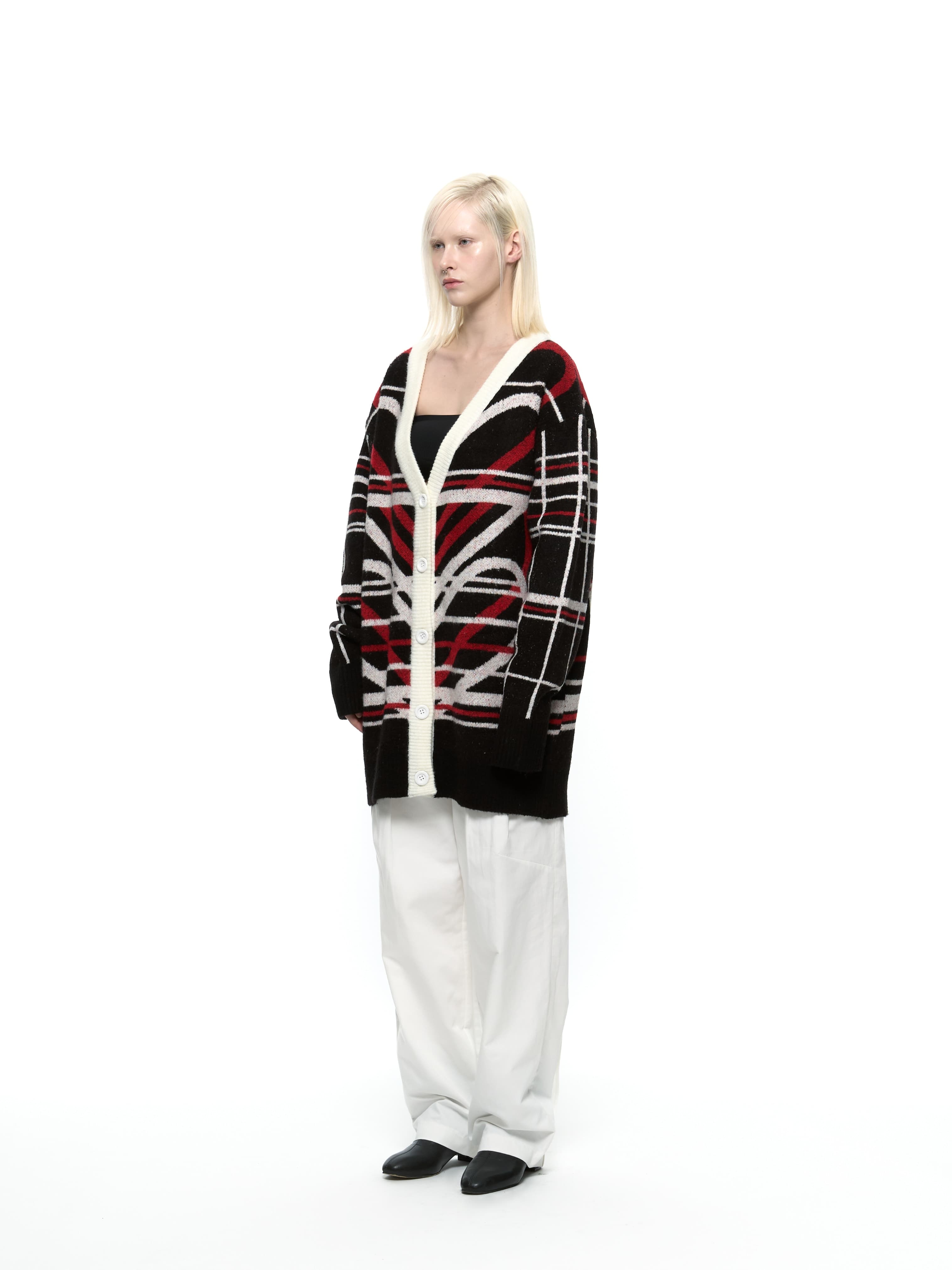 Heart Graphic Knit Cardigan (Red) — vue 4