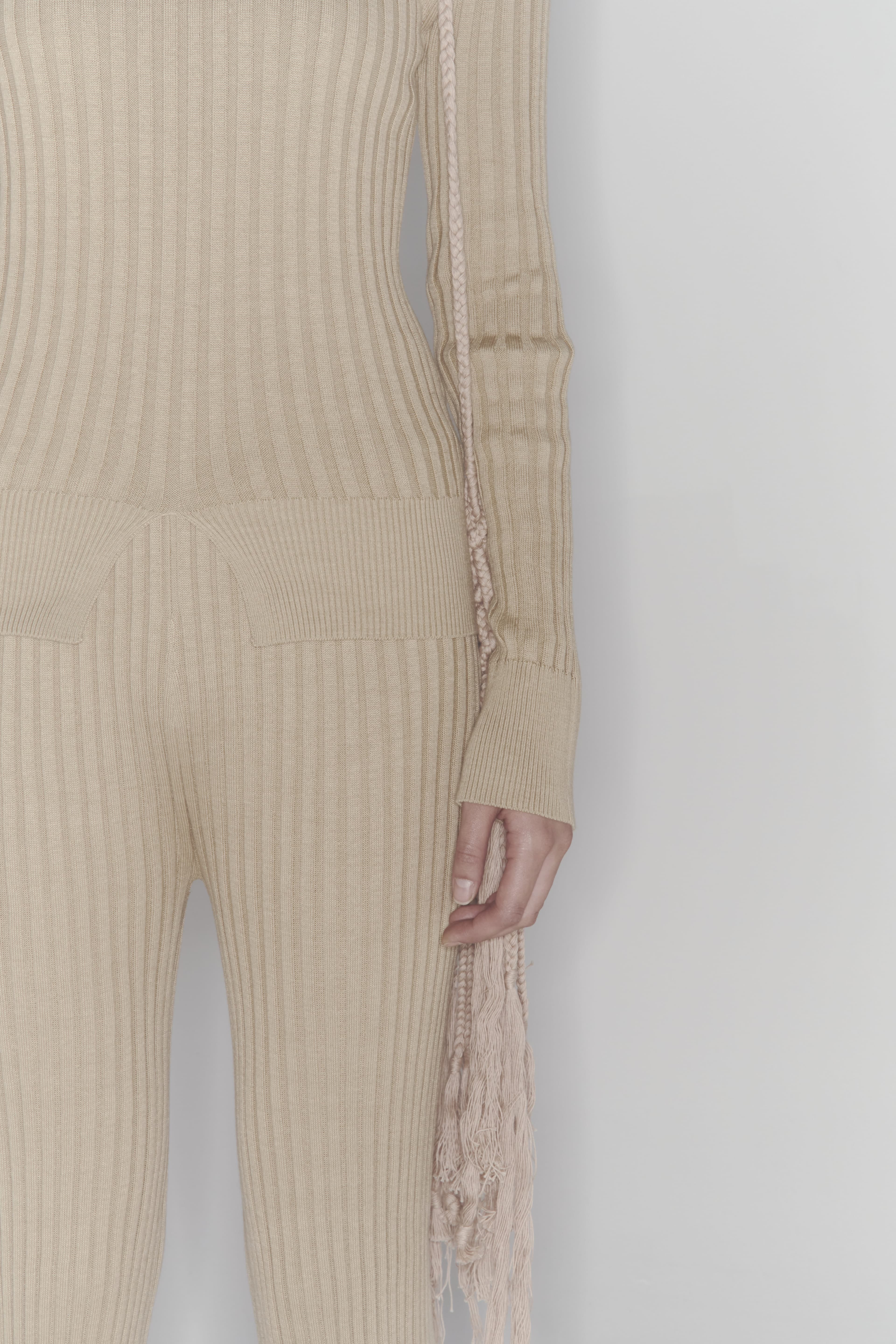 Ribbed Knit Sweater (Beige) — vue 18