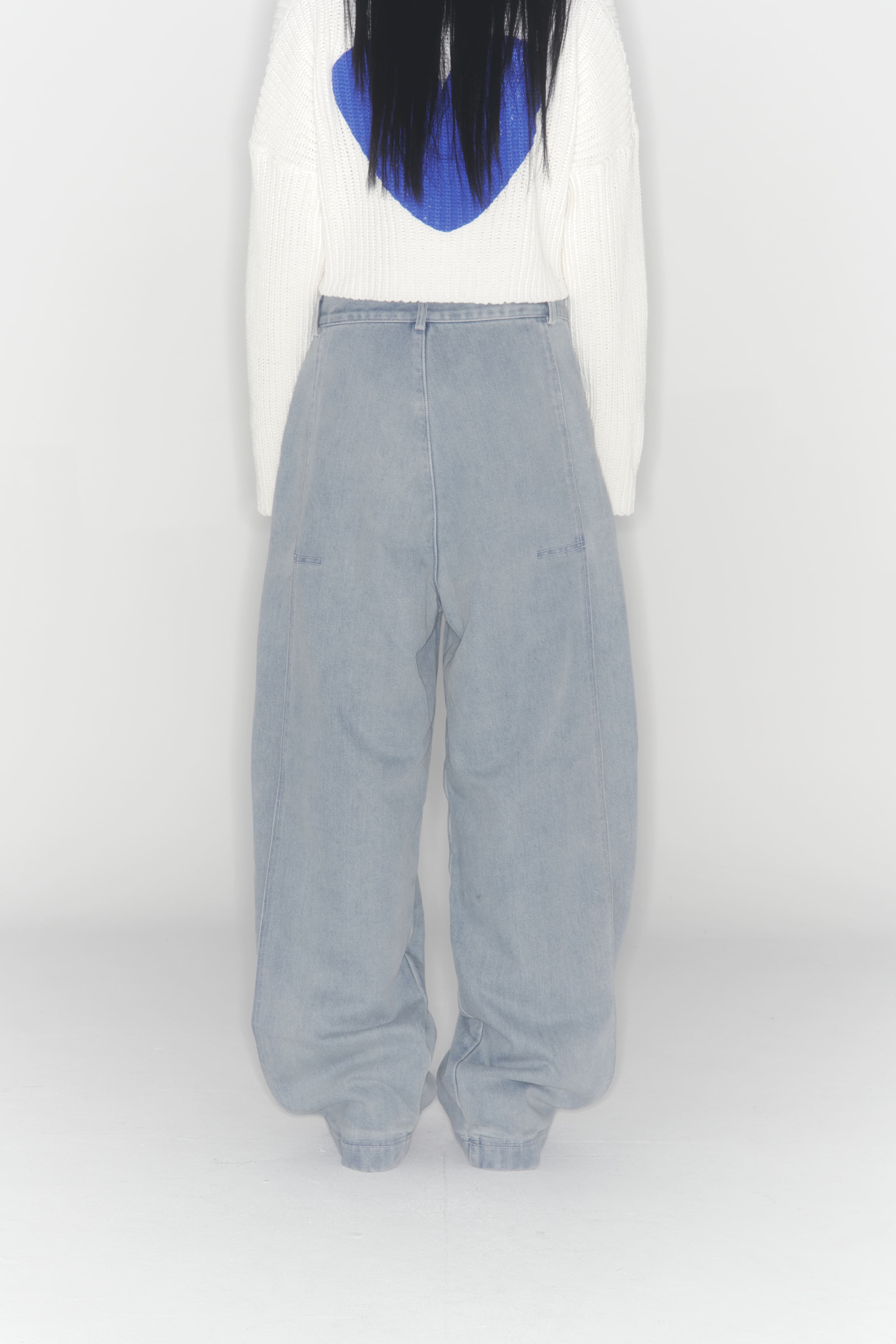 Washing Wings Denim Pants — vue 3