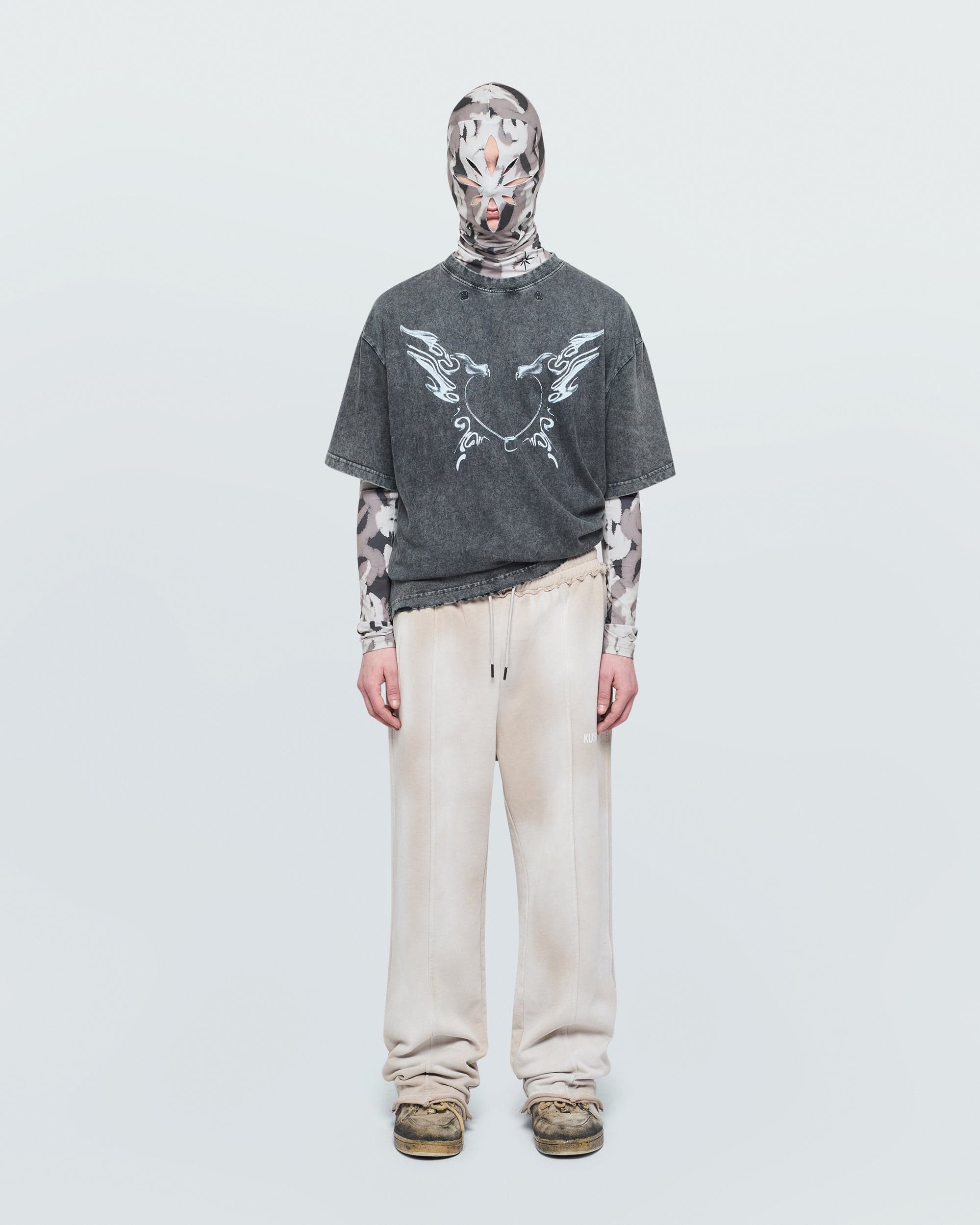 Dyed Sweatpants — vue 3