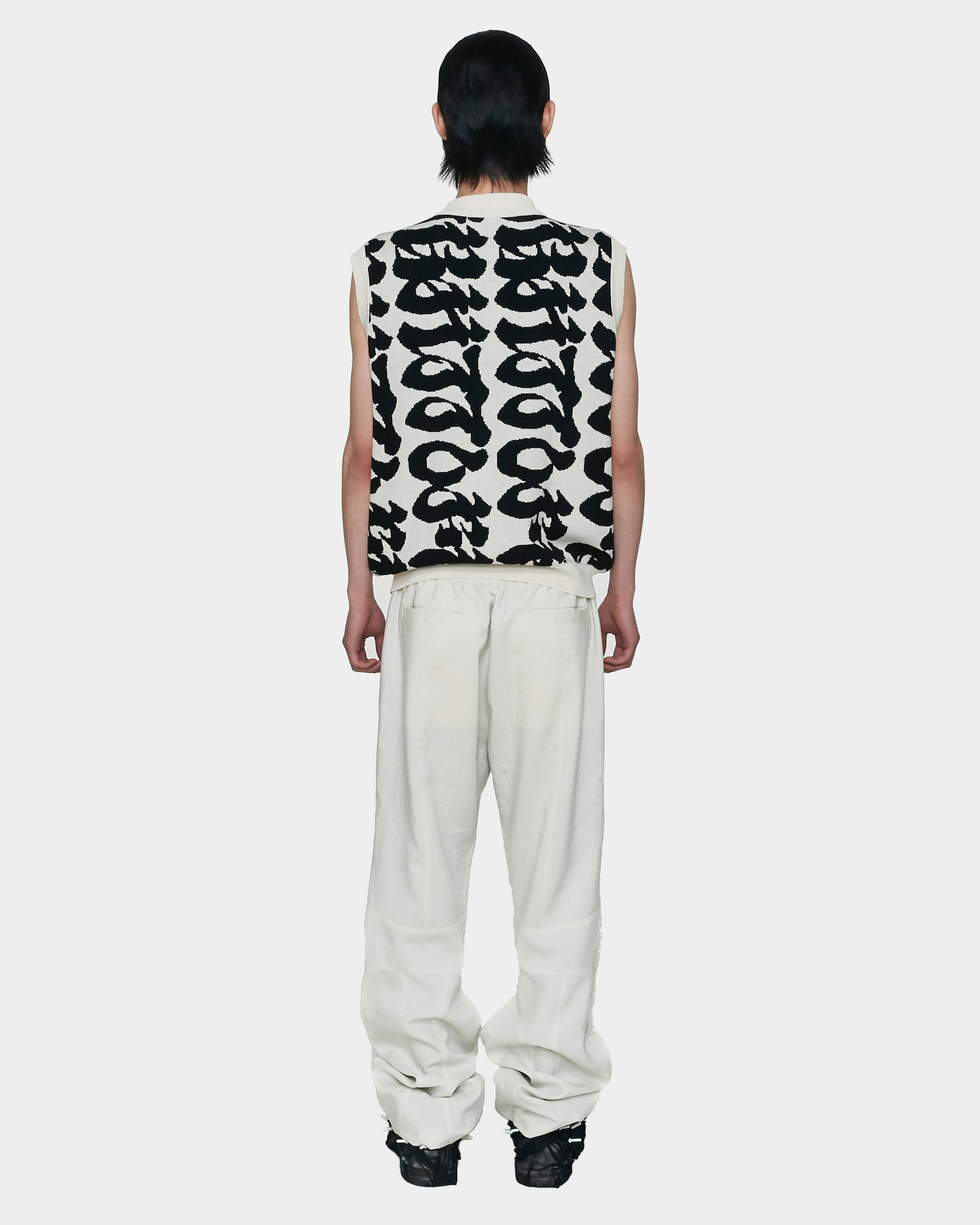 Zip Up Vest — vue 5