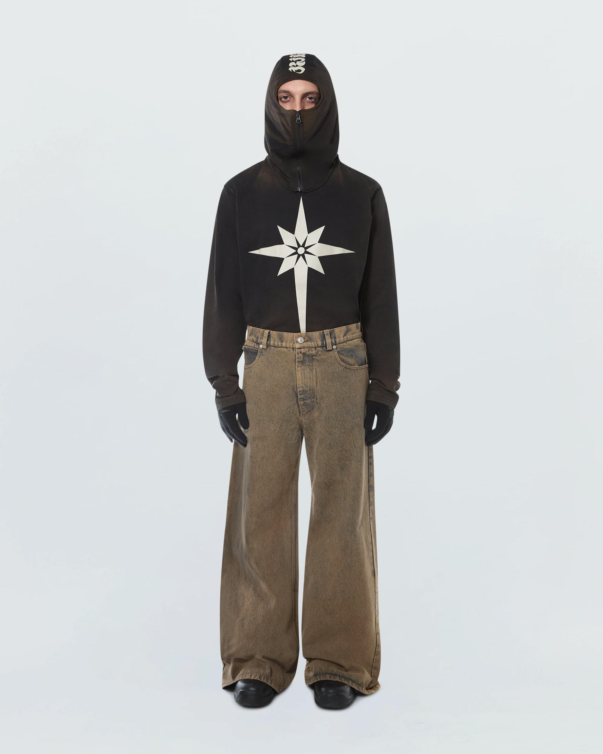 Oversized Denim Pants — vue 3