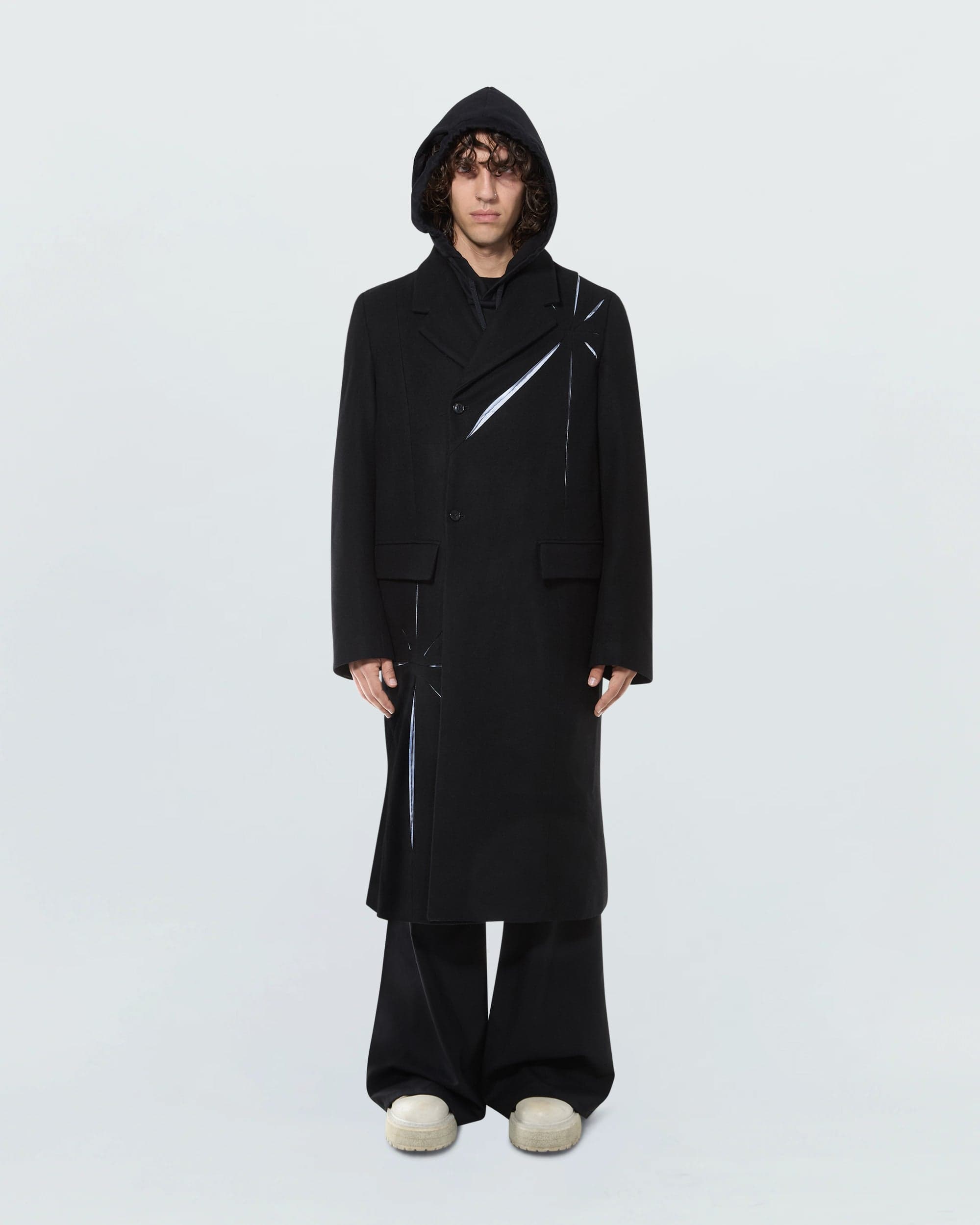 Origami Long Coat — vue 3