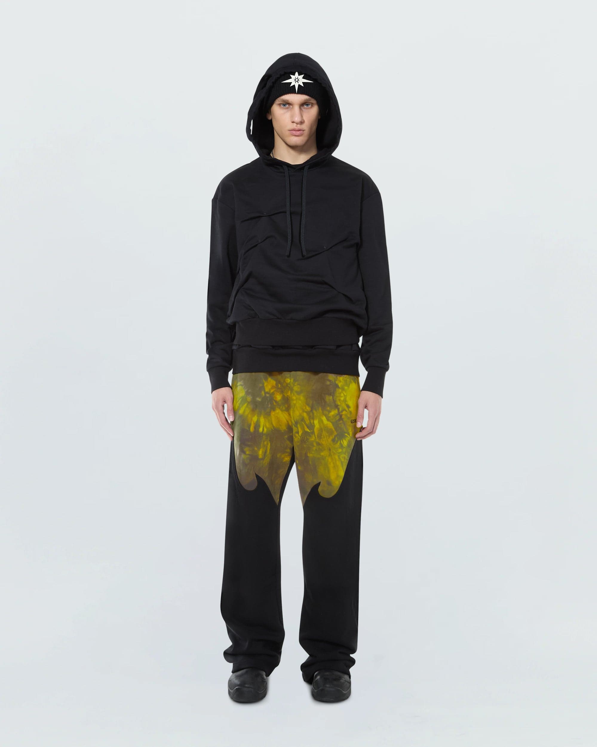 Multi Rivet Hoodie — vue 3