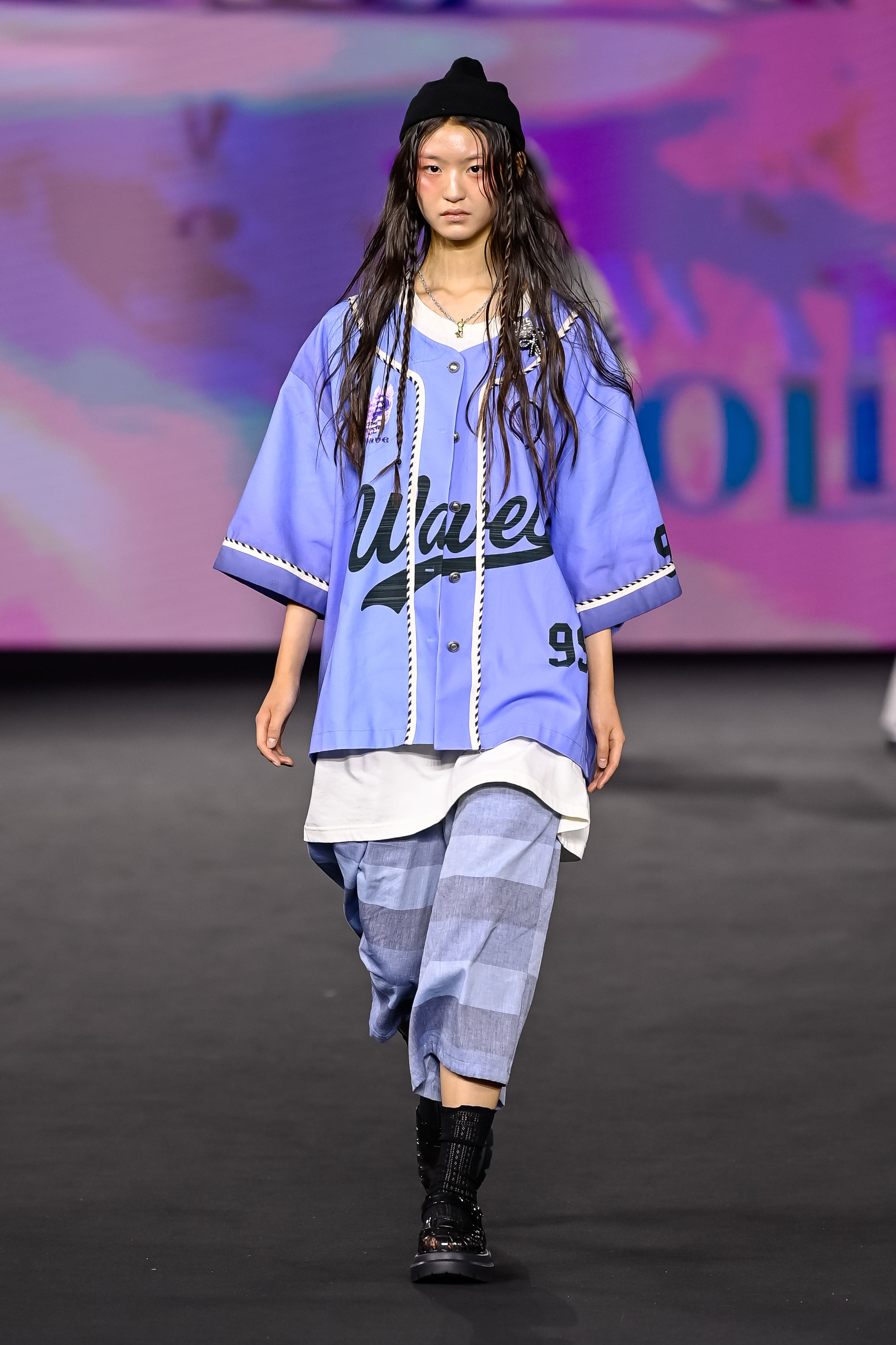 26SS Blue Striped Crop Pants — vue 1
