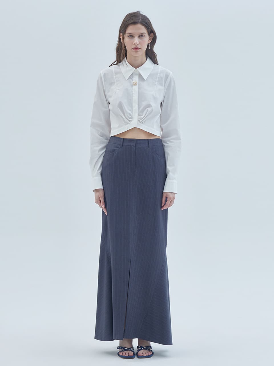 Signature Symbol Shirring Detail Crop Shirt White — vue 1