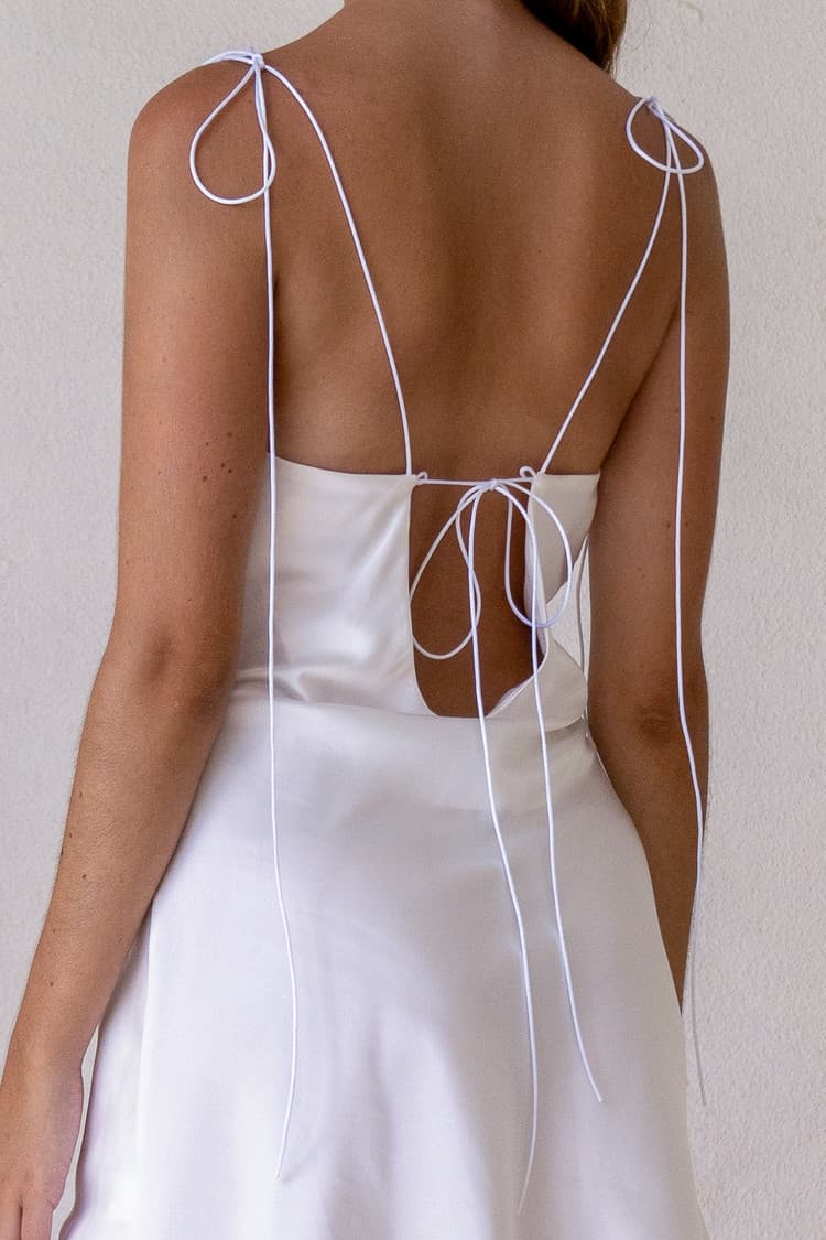 Bailey White Satin Slip Dress — vue 7