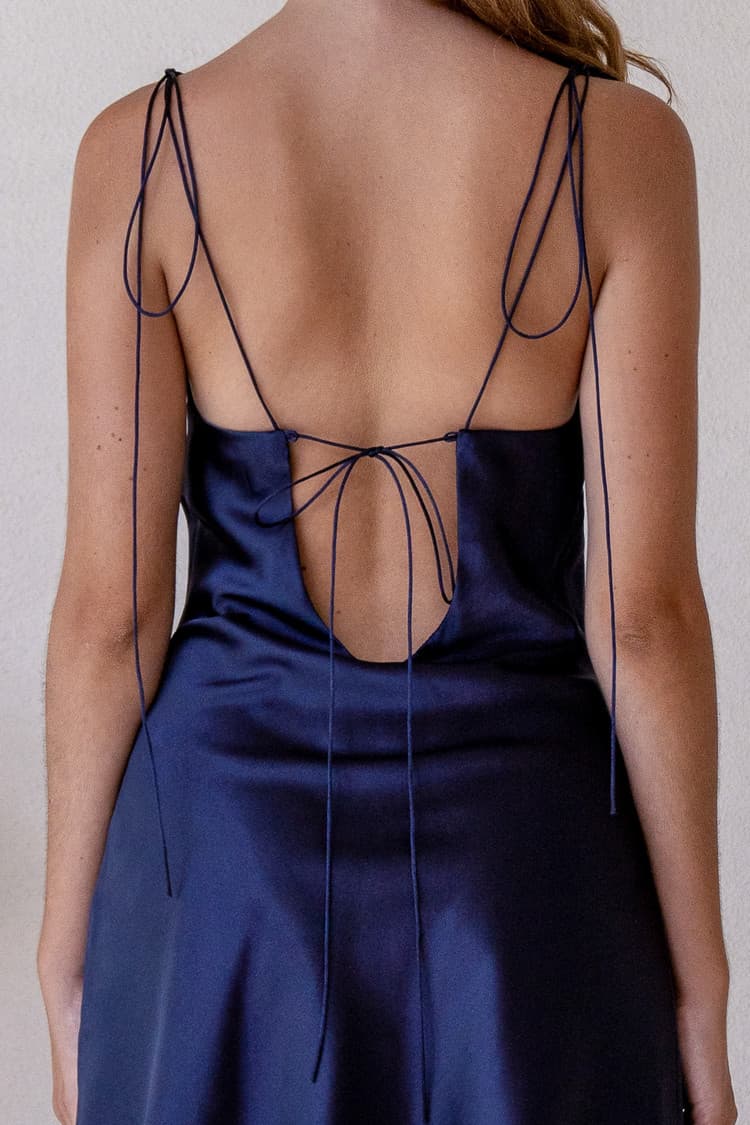 Bailey Navy Satin Slip Dress — vue 7