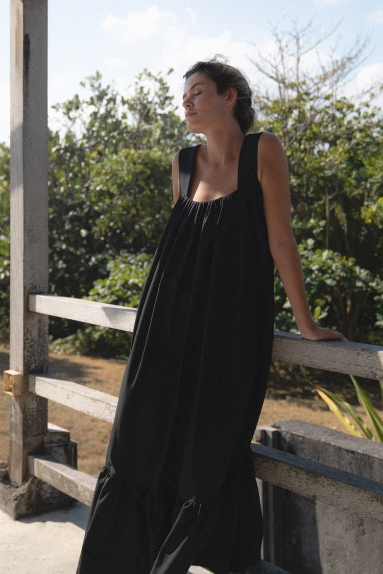 Daphne Black Tie-back Maxi Dress — vue 7
