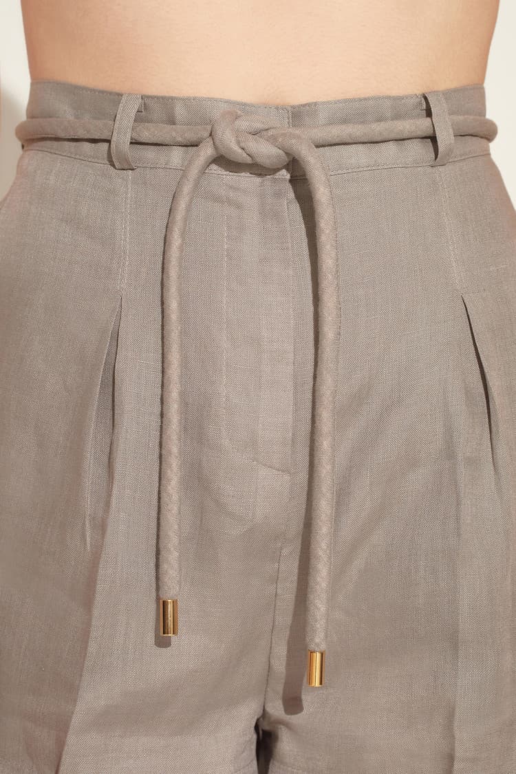 Alexis Gray High-rise Linen Shorts — vue 6