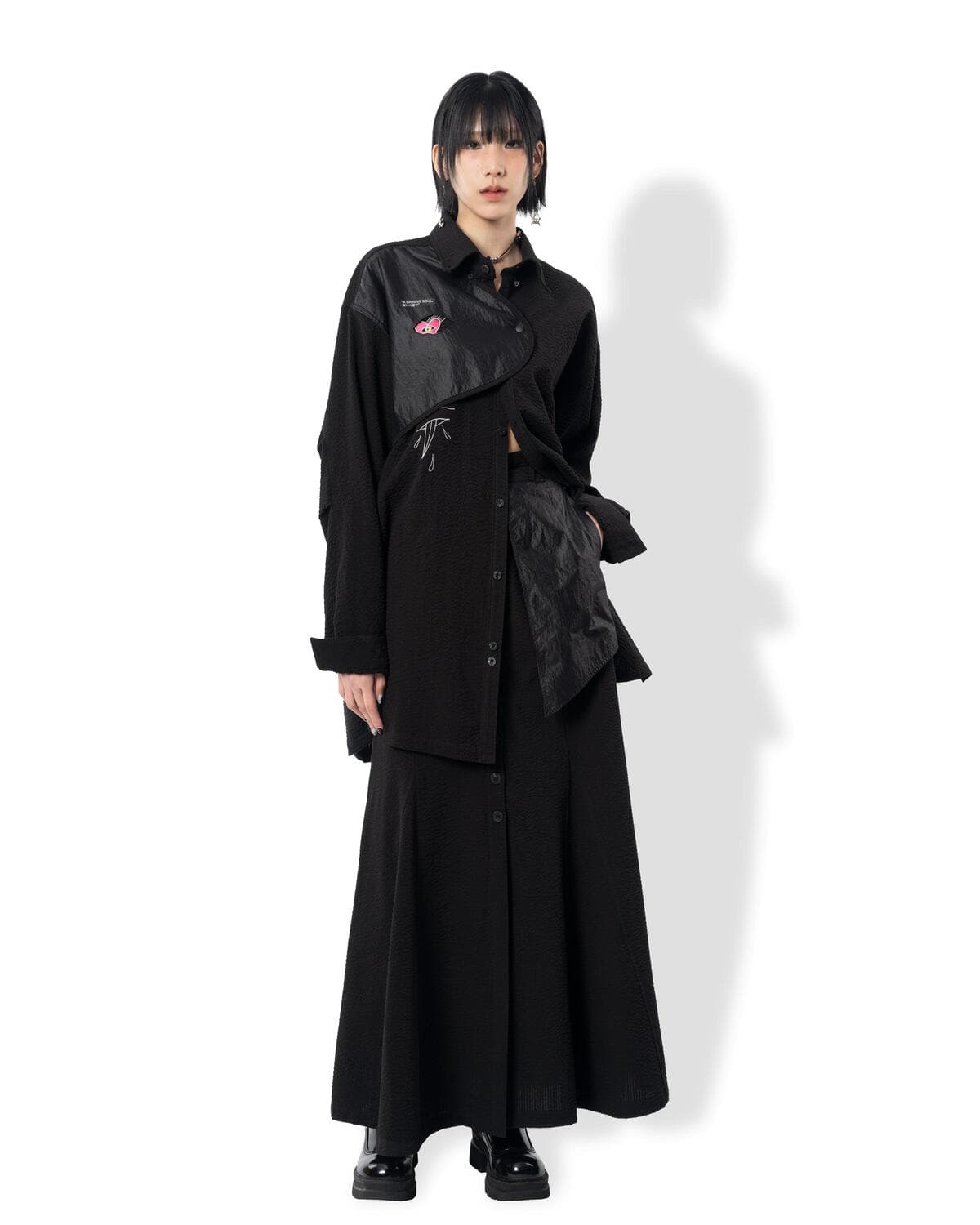 Embossed Snap Shirt (Black) — vue 7
