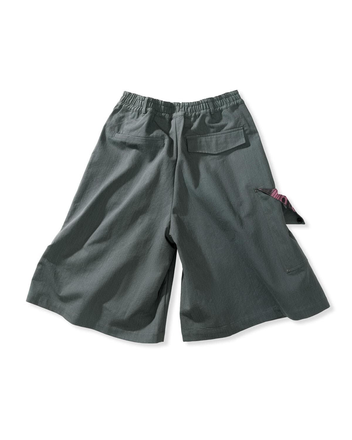 Side Pocket Bermuda Pants (Gray) — vue 3
