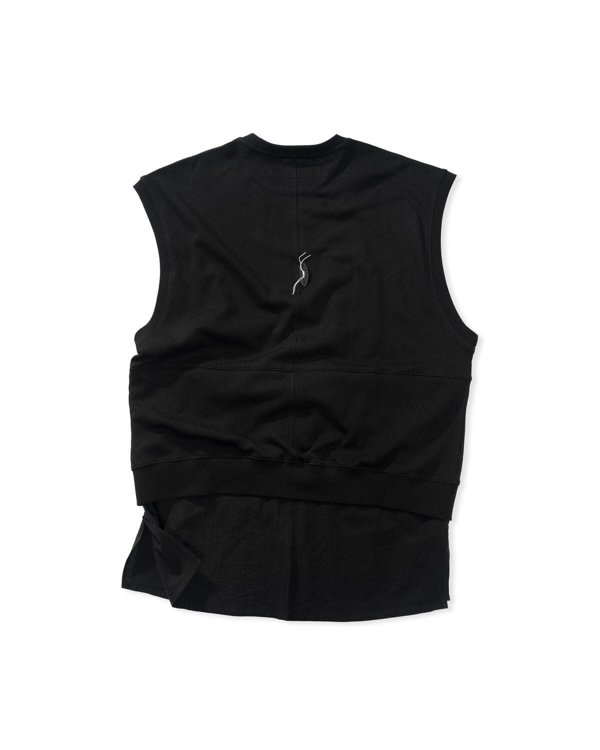 Mix-Match Pocket Point Sleeveless (Black) — vue 3