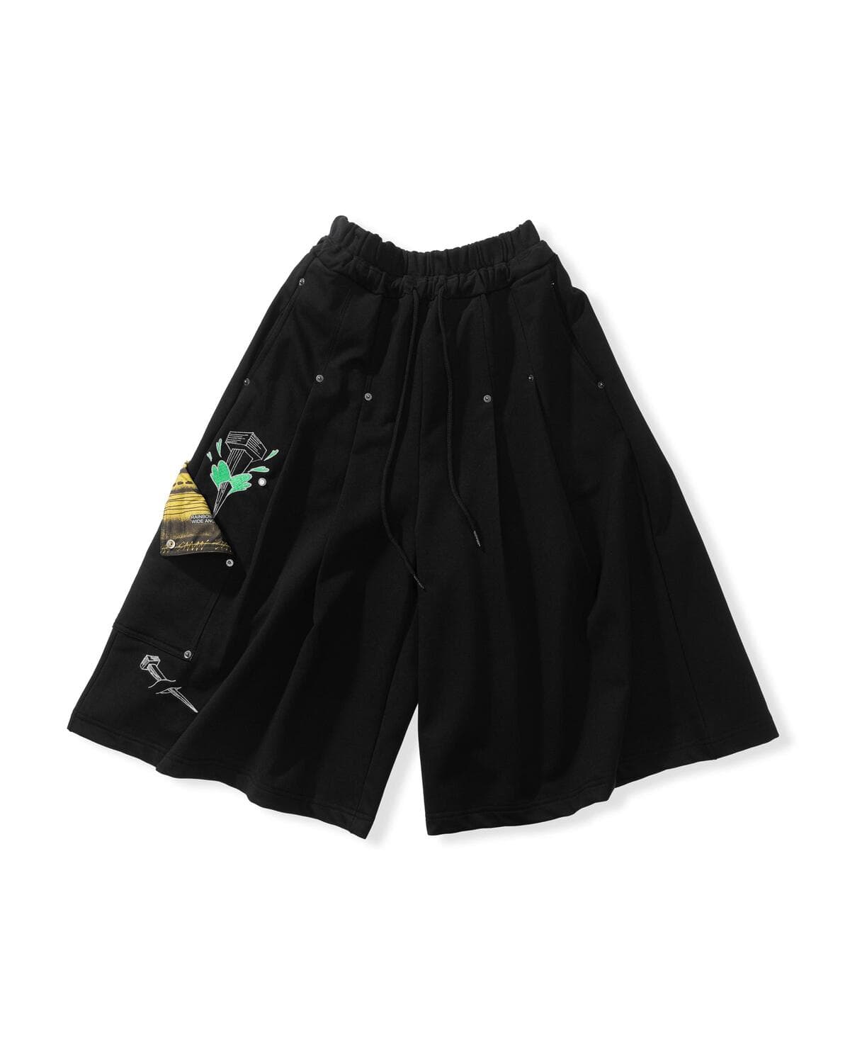 Knit Pin-tuck Bermuda Pants (Black) — vue 2