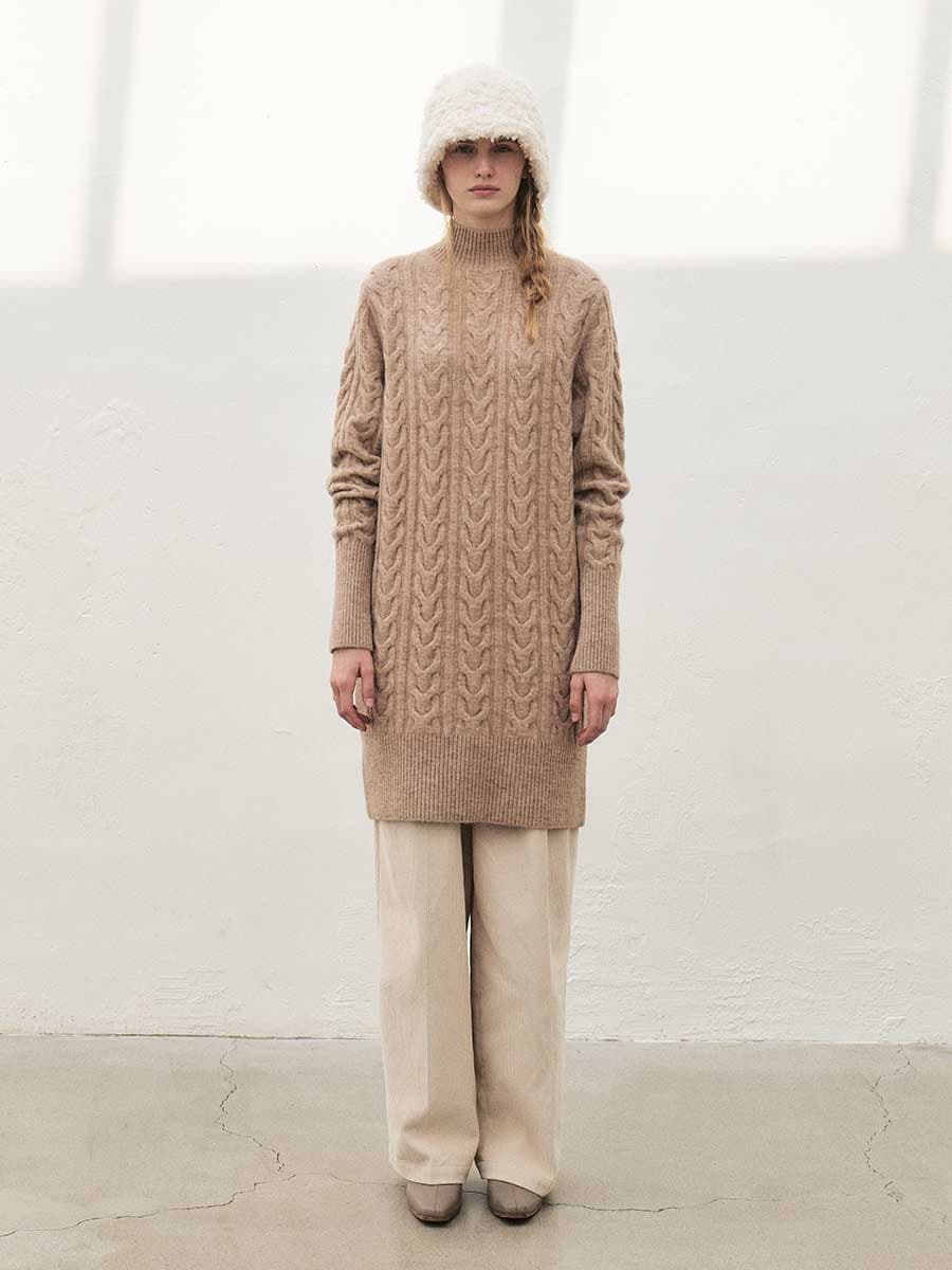 RTF WOOL HALF NECK CABLE KNIT DRESS_BEIGE