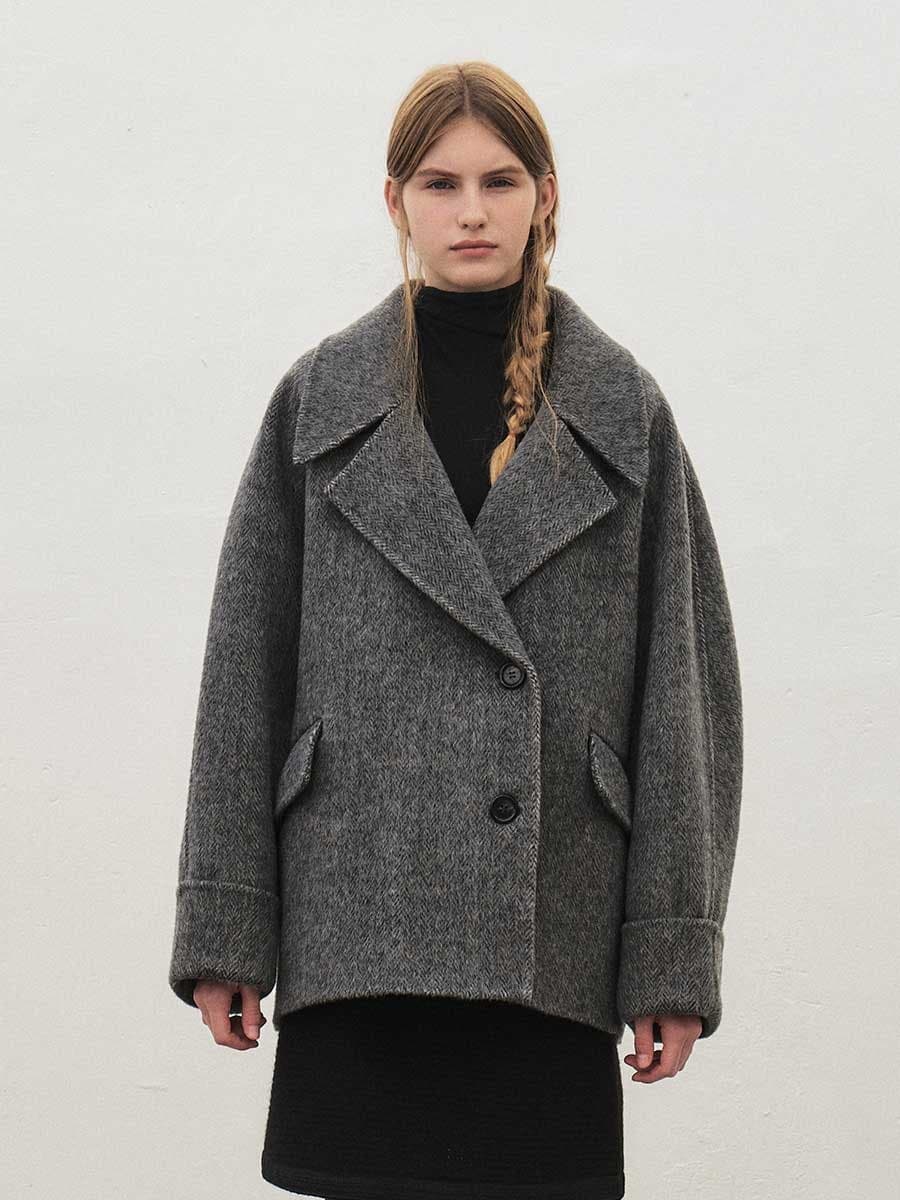 RTF ALPACA HEMLINE BUTTON SHIRRED COAT [HAND MADE]_CHARCOAL-HERRINGBONE