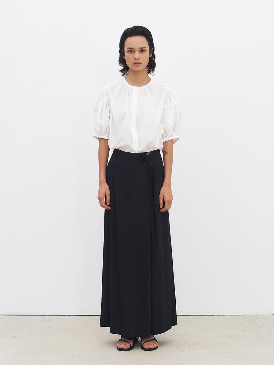 TFR WRAP BUTTON SKIRT PANTS_NAVY