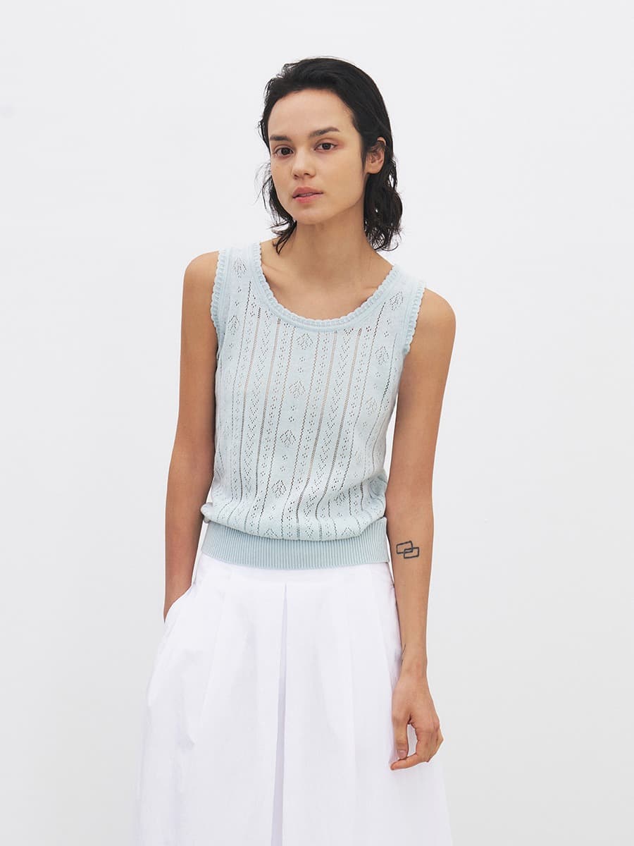 TFR CROCHET LACE SLEEVELESS KNIT TOP_SKY