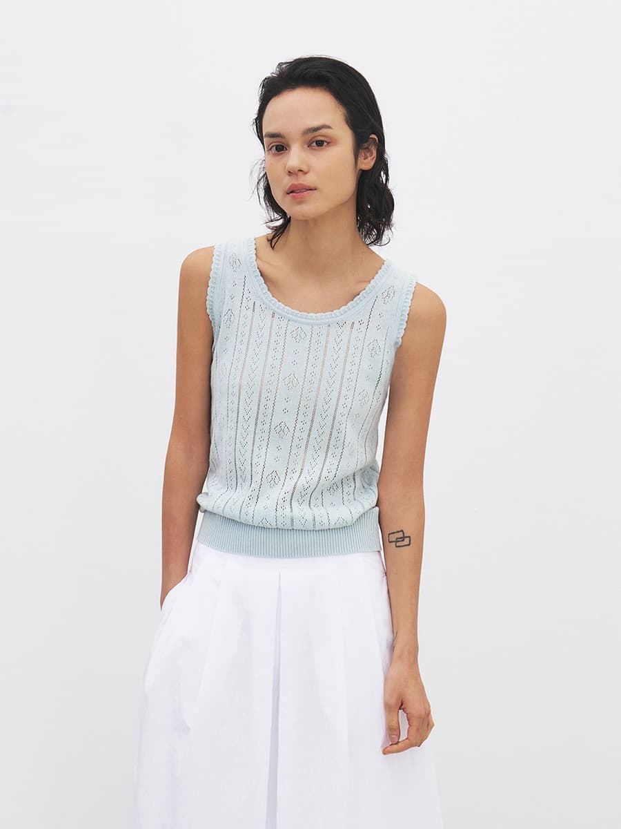 TFR CROCHET LACE SLEEVELESS KNIT TOP_SKY