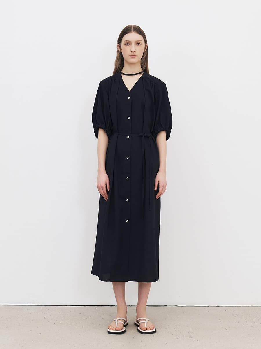 TFR SHIRRED PUFF DRESS_NAVY