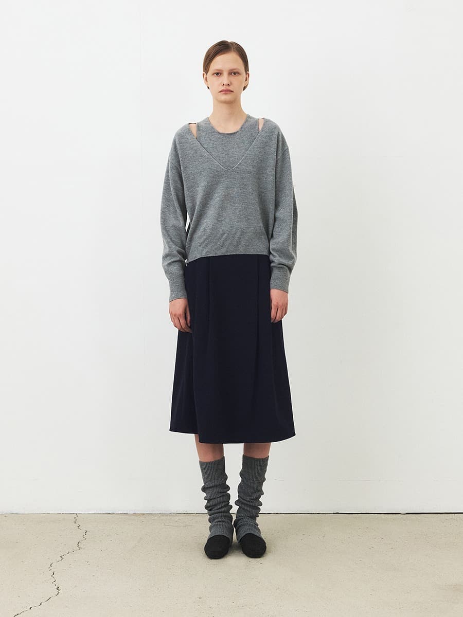 TFF TWO TUCK WOOL FLARE SKIRT_NAVY